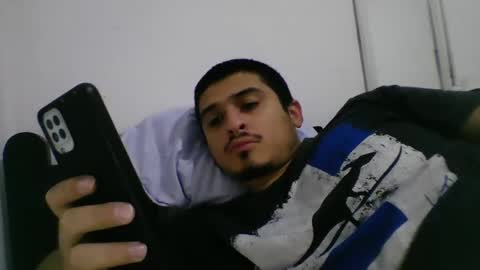 alanargenttt25 online show from December 5, 6:32 am