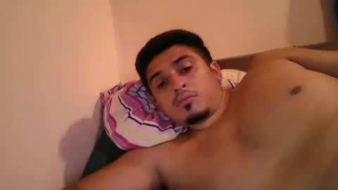 alanargenttt25 online show from February 5, 8:00 am