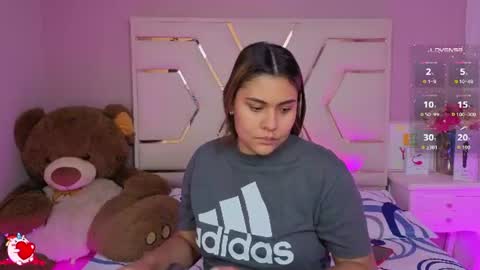 Snapshot of alanarousse_ chatting on July 13, 1:03 pm alanarousse_ online show from July 13, 1:03 pm