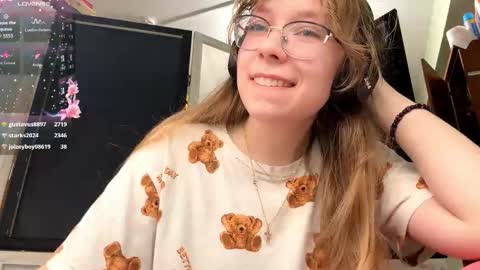 Stella online show from December 21, 7:21 pm