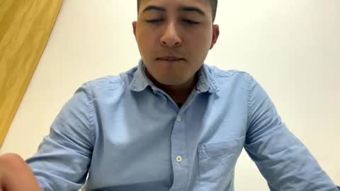 alanj998 online show from March 15, 5:24 am