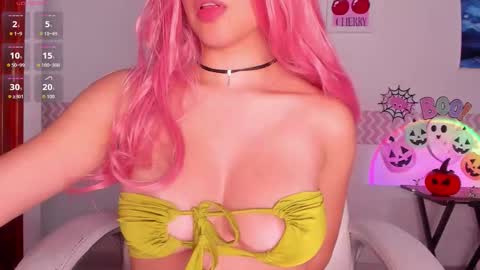 Alanna online show from November 3, 11:59 pm