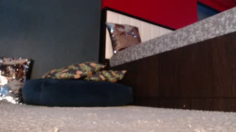 Alanna online show from December 4, 5:27 am