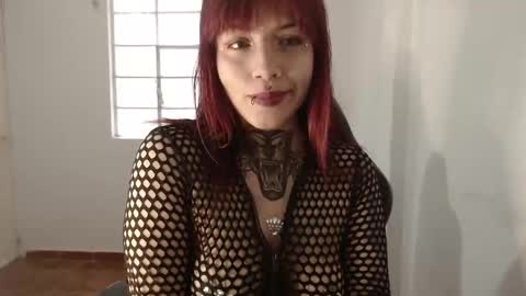 alanna_redd online show from September 26, 2:32 pm