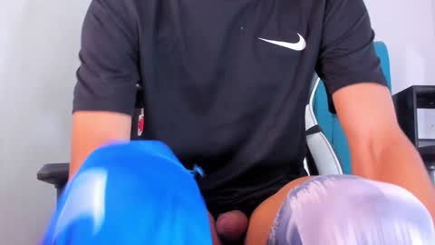 Snapshot of alannaughty_ chatting on February 2, 7:25 pm alannaughty_ online show from February 2, 7:25 pm