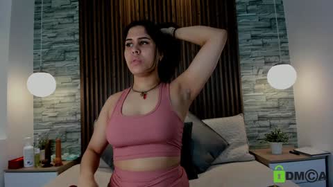 alannavidal online show from February 6, 2:55 am