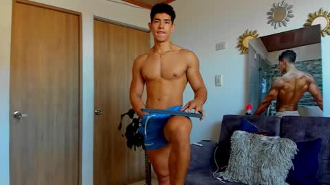 Snapshot of alansex66 chatting on May 19, 1:50 pm Alan online show from May 19, 1:50 pm