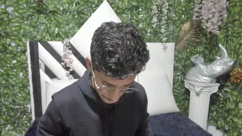 alanvilla_lobo online show from October 15, 6:52 pm