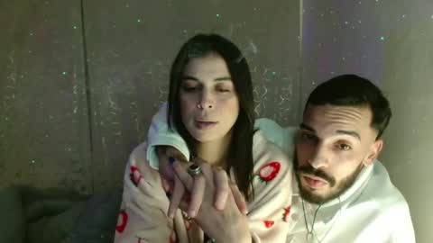 Snapshot of alaouirim25 chatting on January 9, 1:41 am AllylicArabis online show from January 9, 1:41 am