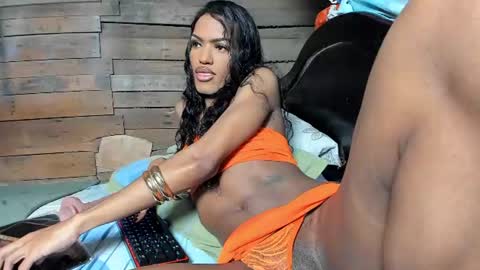 Snapshot of alariprincess chatting on June 15, 5:48 pm alariprincess online show from June 15, 5:48 pm