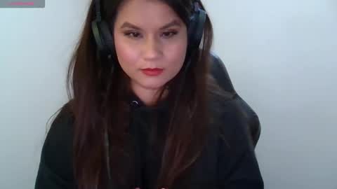 Snapshot of alba_toro535670 chatting on January 12, 2:19 pm alba_toro535670 online show from January 12, 2:19 pm