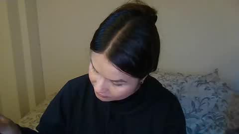 Snapshot of alba_toro535670 chatting on March 5, 12:11 pm alba_toro535670 online show from March 5, 12:11 pm