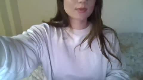 Snapshot of alba_toro535670 chatting on March 12, 12:04 pm alba_toro535670 online show from March 12, 12:04 pm