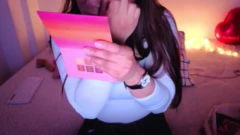 Snapshot of alba_toro535670 chatting on September 23, 12:19 pm alba_toro535670 online show from September 23, 12:19 pm