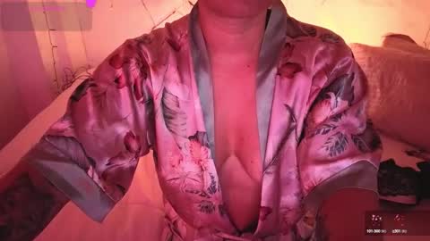 Snapshot of alba_toro535670 chatting on October 23, 12:15 pm alba_toro535670 online show from October 23, 12:15 pm