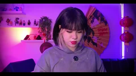 albaandthayron online show from March 10, 12:10 pm