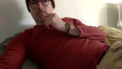 Snapshot of albandant chatting on December 3, 2:16 pm albandant online show from December 3, 2:16 pm