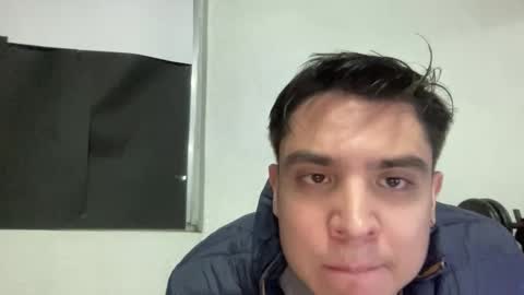 alber753713 online show from June 10, 5:50 am