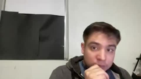 alber753713 online show from June 13, 3:48 am