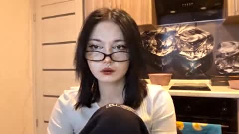 Im Katrina online show from February 25, 1:21 pm