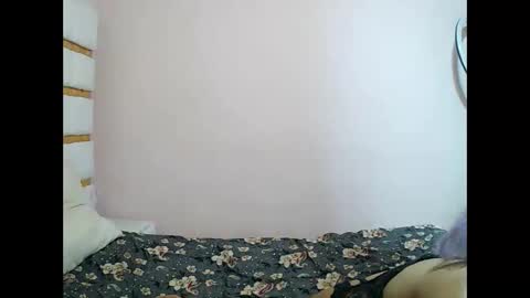 albertine1504 online show from March 8, 9:29 pm