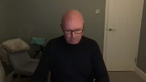 Snapshot of alc300170 chatting on October 17, 6:16 am alc300170 online show from October 17, 6:16 am