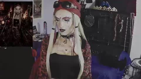 Snapshot of alchemymistic chatting on June 11, 1:31 pm Mistic witch online show from June 11, 1:31 pm