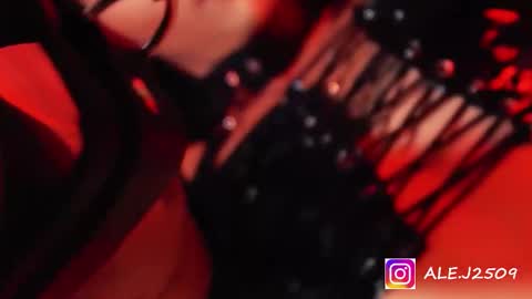 Snapshot of ale_2509 chatting on November 9, 12:47 pm Ale online show from November 9, 12:47 pm