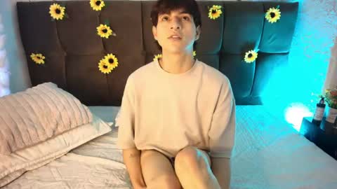 ale_aurarashi online show from April 29, 5:30 pm