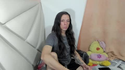 Snapshot of ale_noah_xxx chatting on July 7, 7:23 am ale_noah_xxx online show from July 7, 7:23 am