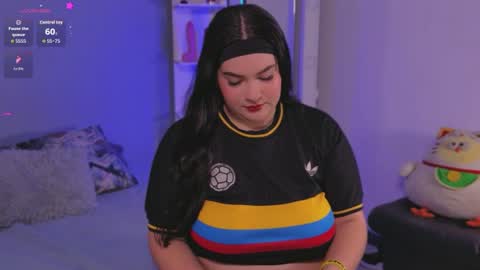 Snapshot of ale_silvanna chatting on June 24, 12:53 am Silvanna online show from June 24, 12:53 am