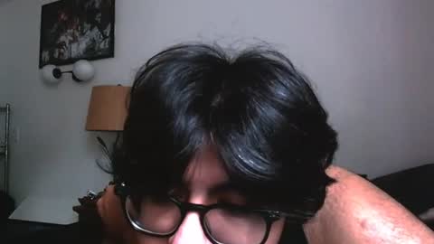 Snapshot of alec633 chatting on July 23, 12:14 pm alec633 online show from July 23, 12:14 pm