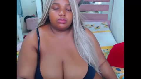 Snapshot of aleeinvein1 chatting on May 30, 2:58 pm aleeinvein1 online show from May 30, 2:58 pm
