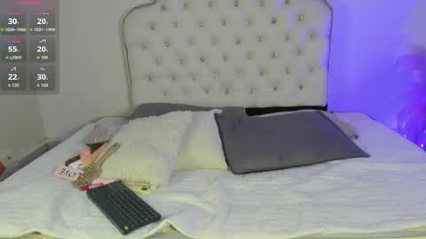 Snapshot of aleexiiaa chatting on June 4, 4:29 am aleexiiaa online show from June 4, 4:29 am