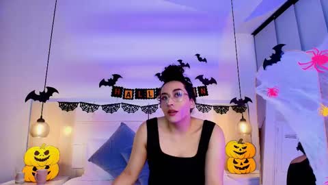 Alehia Cute online show from November 1, 10:12 pm