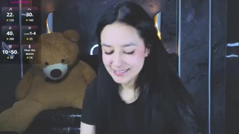 aleja online show from December 20, 8:05 pm