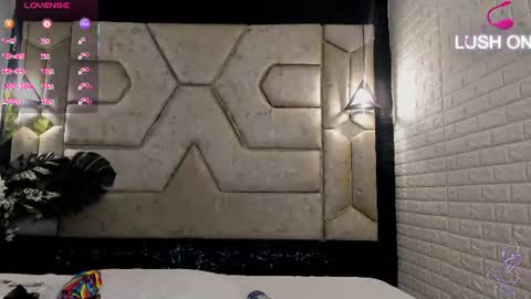 Snapshot of aleja__slav3 chatting on July 11, 9:16 pm aleja__slav3 online show from July 11, 9:16 pm