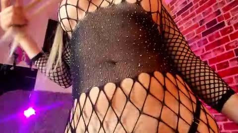 Aleja Hill online show from July 17, 10:58 pm