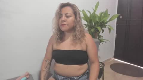  Aleja  online show from September 15, 9:15 pm