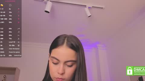 Alejandra online show from October 4, 11:52 am