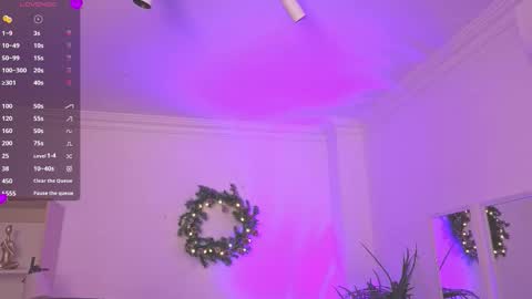 Alejandra online show from December 22, 11:29 am