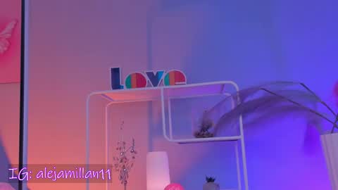 Snapshot of alejamillan1 chatting on May 21, 4:19 am night GTM -5 online show from May 21, 4:19 am