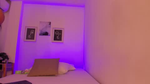 Alejandra online show from February 1, 12:26 pm