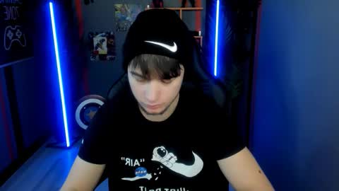 Alejandro online show from January 18, 8:56 pm