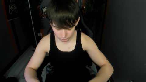 Alejandro online show from February 1, 8:40 pm