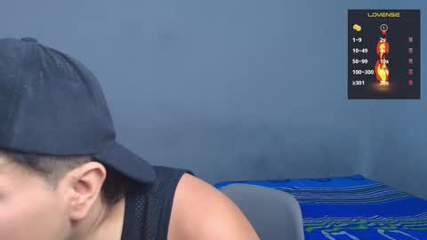 Snapshot of alejandro_vt chatting on November 25, 2:39 pm Alejandro G online show from November 25, 2:39 pm