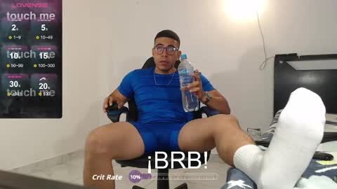 alejandrocock online show from April 28, 10:31 am