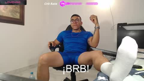 Snapshot of alejandrocock23 chatting on May 11, 9:15 am alejandrocock online show from May 11, 9:15 am