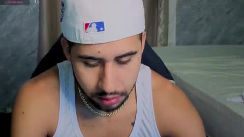 Snapshot of alejandrojf_00 chatting on May 31, 11:39 pm Daiki jack online show from May 31, 11:39 pm