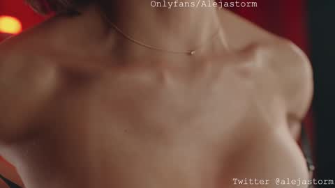 Snapshot of alejastorm chatting on February 20, 2:19 am Alejandra online show from February 20, 2:19 am